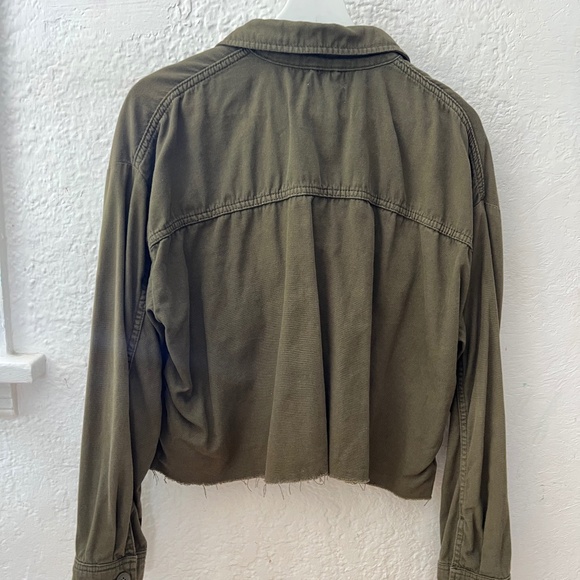 Topshop Cropped Raw Hem Utility Jacket - Picture 2 of 3